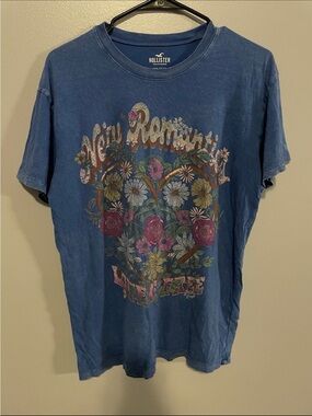 Hollister Oversized Blue Vintage Floral Graphic Tee